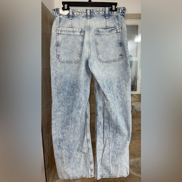 Free People We The Free Palmer Cuffed Jeans, La La Land. - Picture 6 of 13